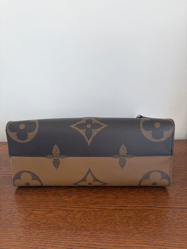 Louis Vuitton OnTheGo MM