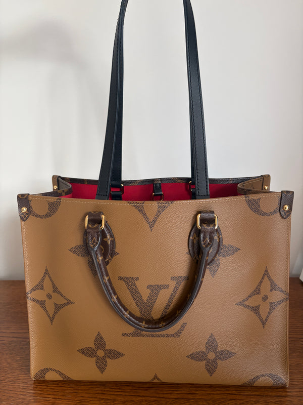 Louis Vuitton OnTheGo MM