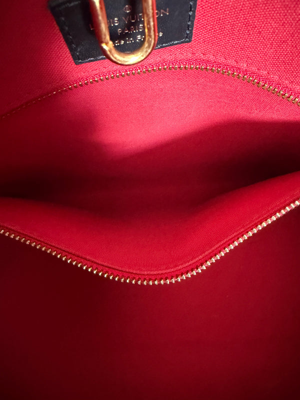 Louis Vuitton OnTheGo MM
