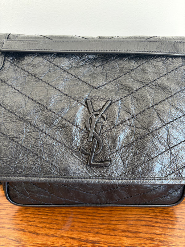 Medium Niki Black Leather