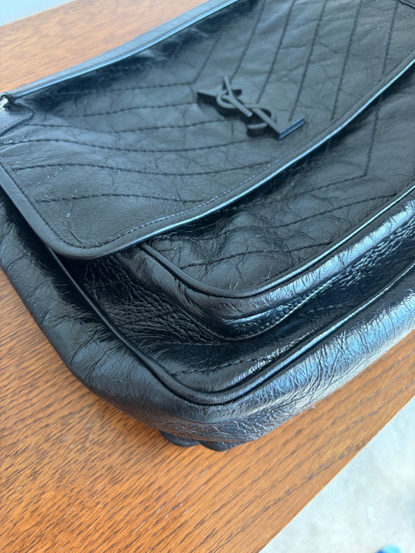 Medium Niki Black Leather