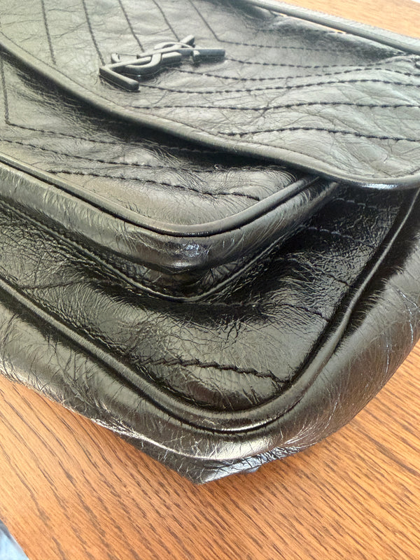 Medium Niki Black Leather