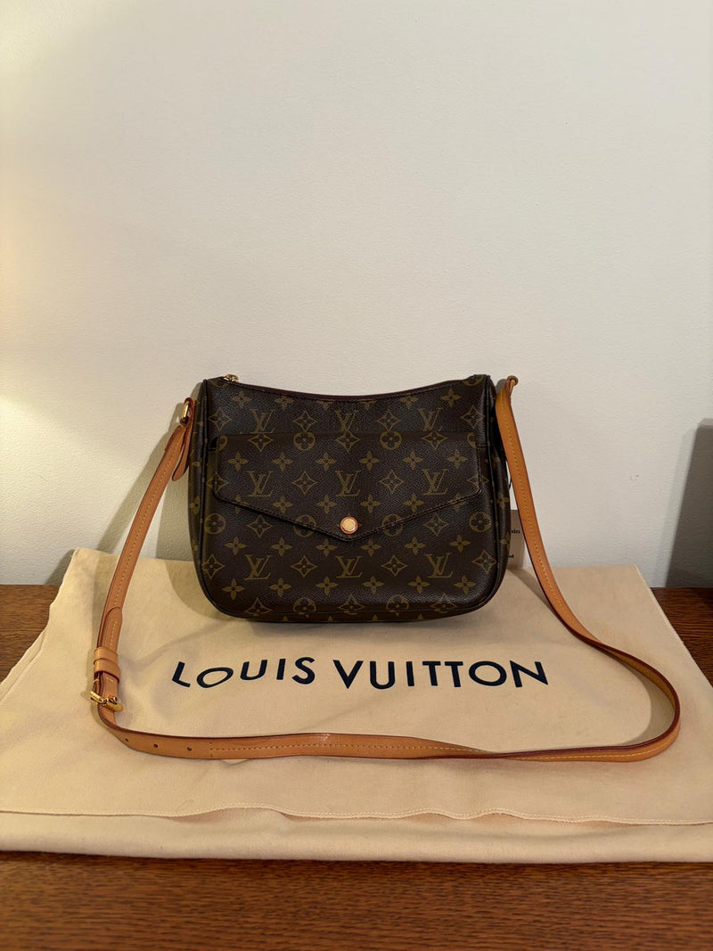 Louis Vuitton Mabillon Cross Body Bag